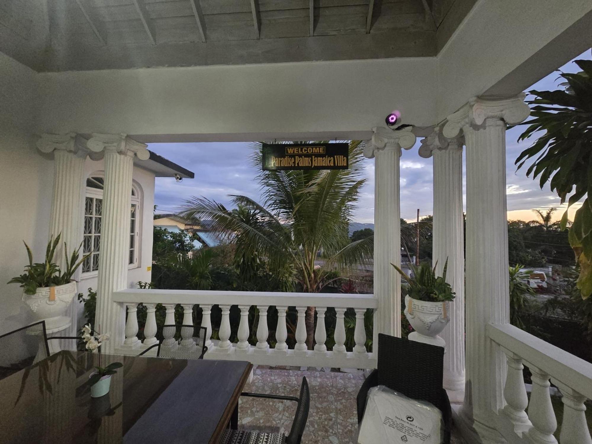 Paradise Palms Jamaica Vacation Rental Montego Bay Exterior photo