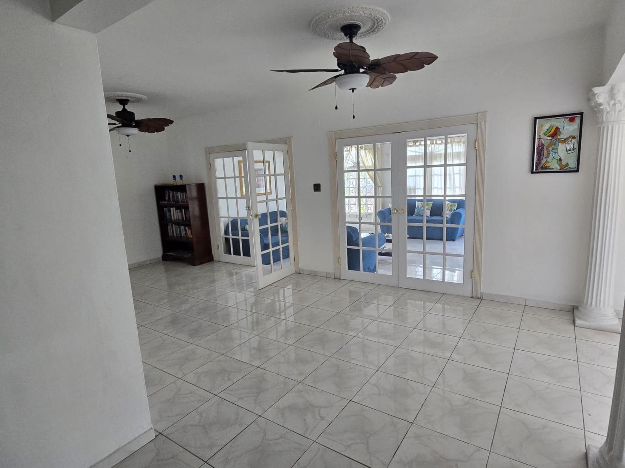 Paradise Palms Jamaica Vacation Rental Montego Bay Exterior photo