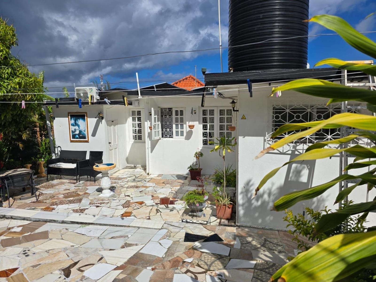 Paradise Palms Jamaica Vacation Rental Montego Bay Exterior photo