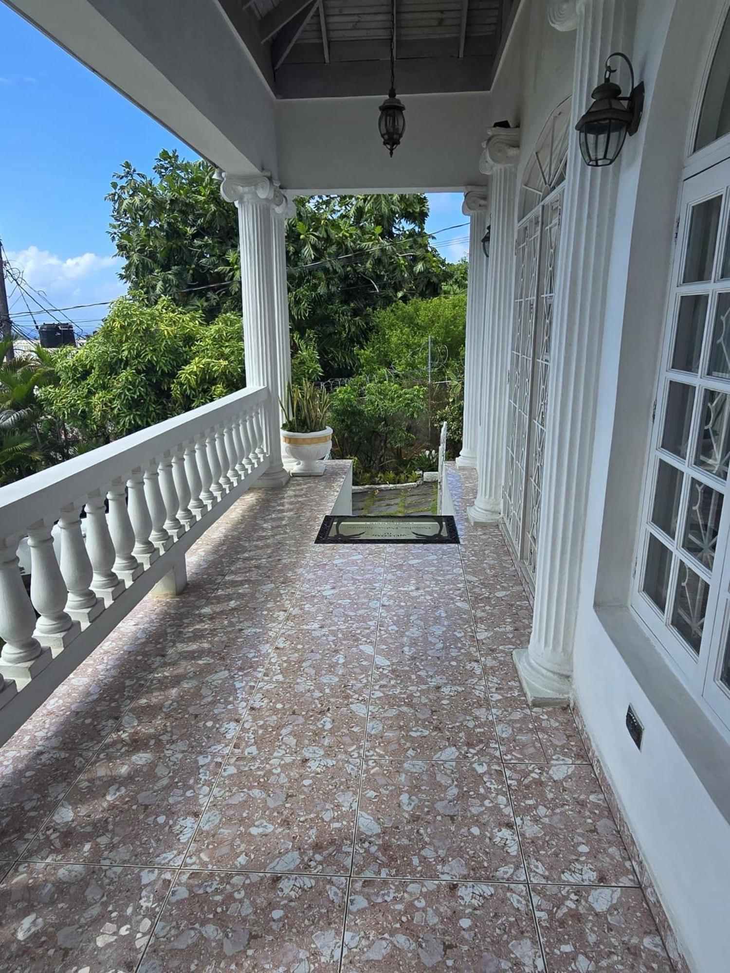 Paradise Palms Jamaica Vacation Rental Montego Bay Exterior photo