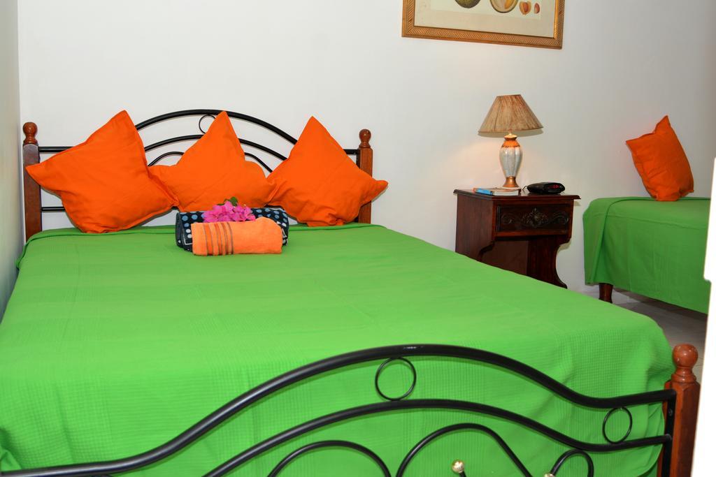 Paradise Palms Jamaica Vacation Rental Montego Bay Exterior photo